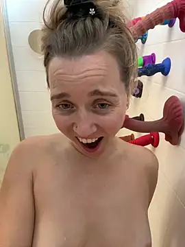 SkyelarSommer online show from 30, 1, 2025