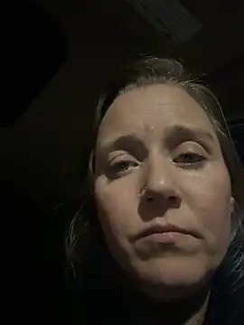 SkyelarSommer online show from 22, 2, 2025