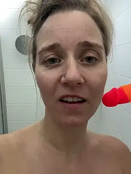 SkyelarSommer online show from 4, 3, 2025