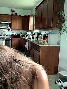 SkyelarSommer online show from 30, 9, 2025