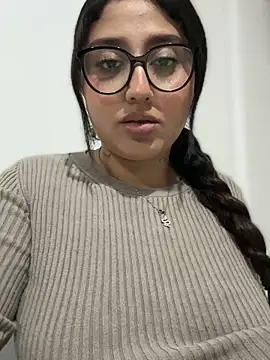 croftsmila online show from 5, 2, 2025