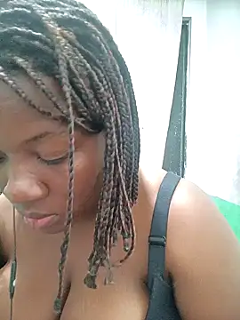 Snapshot of Danna2001 chatting on 8, 2, 2025 Danna2001 online show from 8, 2, 2025