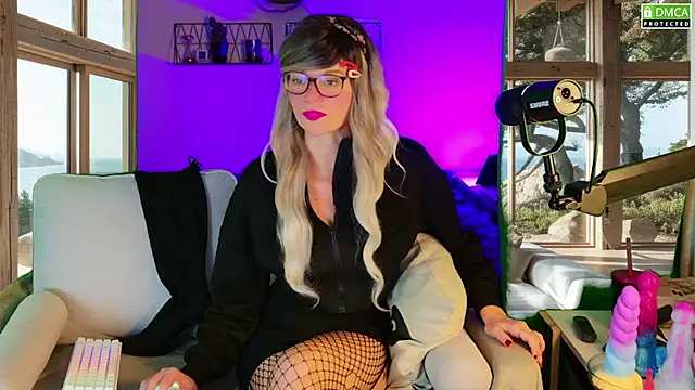 Kittychatte online show from 13, 9, 2025