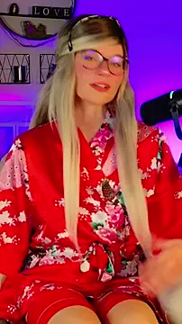 Kittychatte online show from 5, 5, 2026