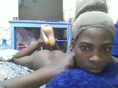 pretty-lolo online show from 31, 1, 2025