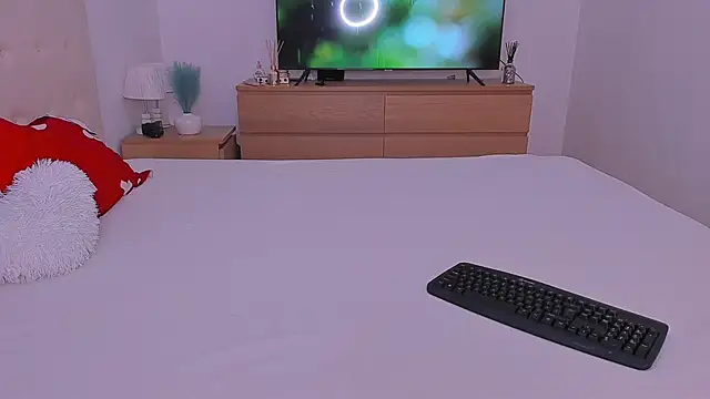 Your Girl69XXX online show from 27, 1, 2025