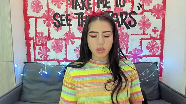 Mhelanny2 online show from 6, 2, 2025