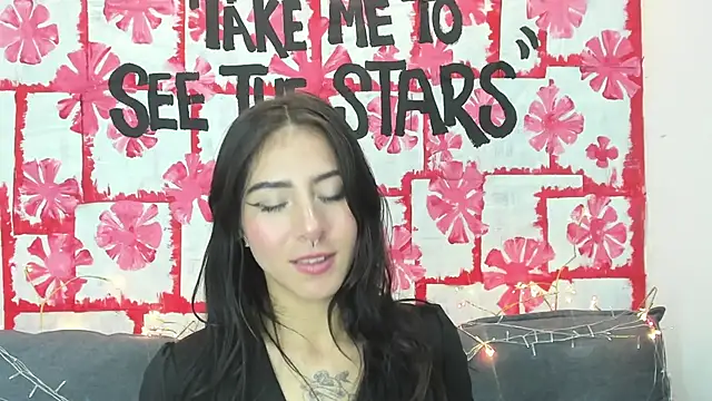 Mhelanny2 online show from 12, 2, 2025