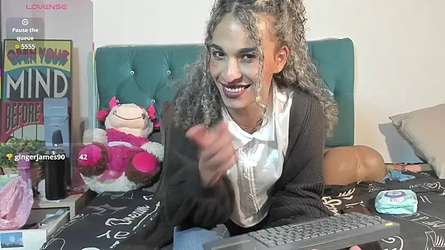 StefanyMiler online show from 11, 6, 2026