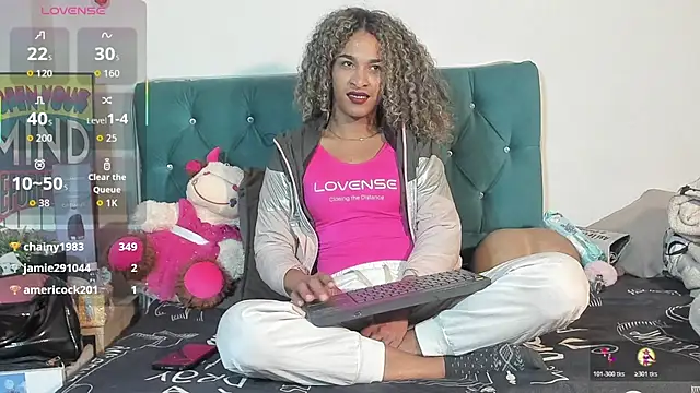 StefanyMiler online show from 16, 6, 2026