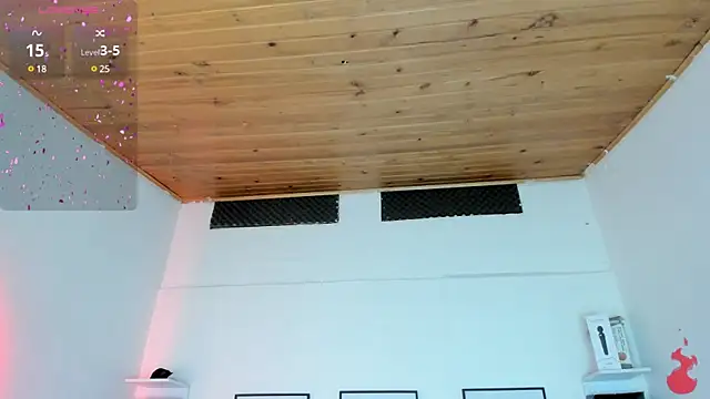 cristal  hot 1 online show from 9, 3, 2025