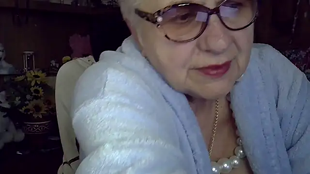 SweetCherry27 online show from 27, 10, 2025