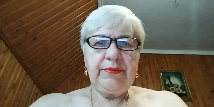 SweetCherry27 online show from 25, 6, 2026