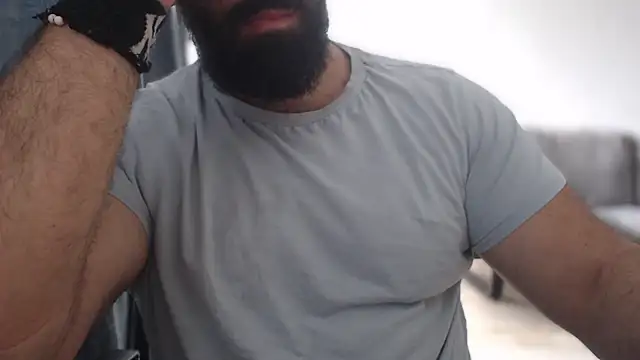 hugemachohandsome online show from 14, 9, 2025