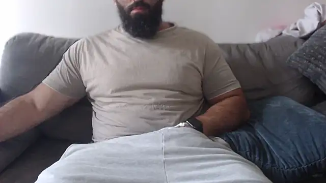 hugemachohandsome online show from 27, 6, 2026