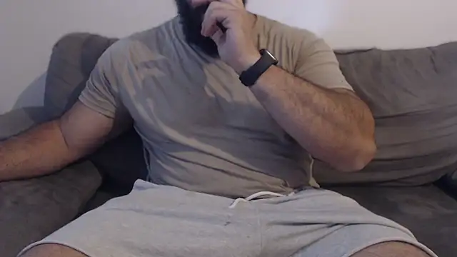 hugemachohandsome online show from 6, 7, 2026