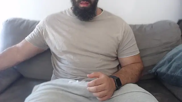 hugemachohandsome online show from 11, 7, 2026