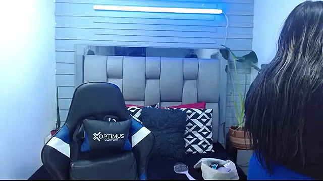 evelin zaens online show from 25, 6, 2026