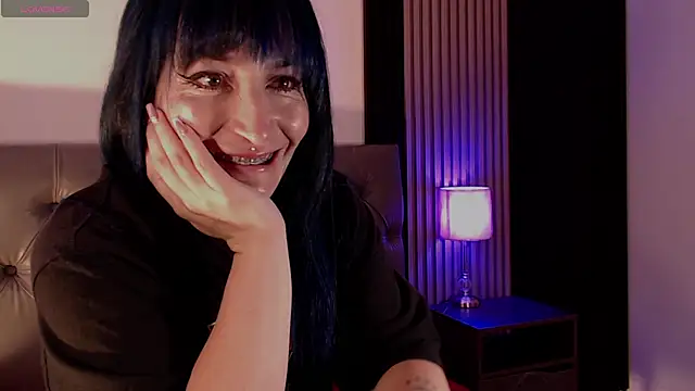 alicia moom online show from 30, 7, 2026