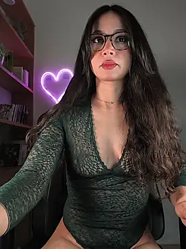 Naughty-Jessie online show from 3, 5, 2026
