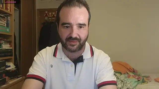 curiosillo83 online show from 23, 9, 2025