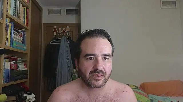 curiosillo83 online show from 25, 6, 2026