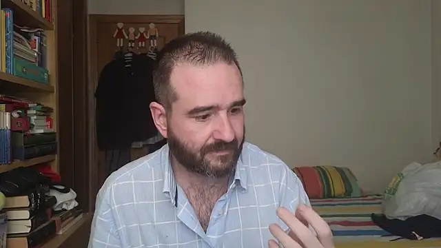 curiosillo83 online show from 24, 7, 2026