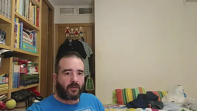 curiosillo83 online show from 26, 7, 2026