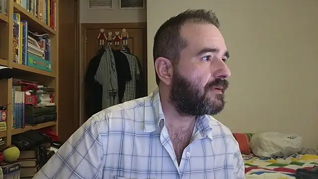 curiosillo83 online show from 28, 7, 2026