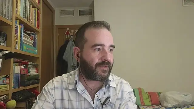 curiosillo83 online show from 28, 7, 2026