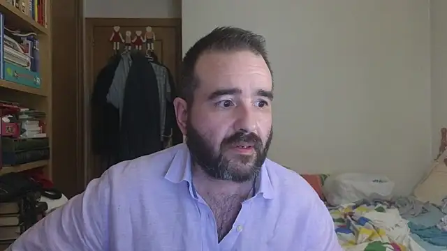 curiosillo83 online show from 29, 7, 2026