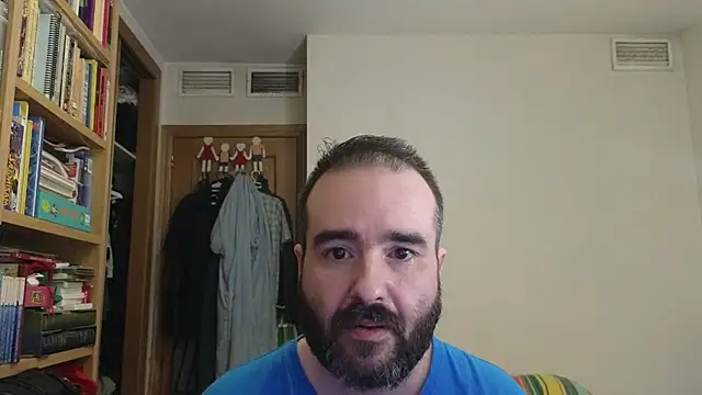 curiosillo83 online show from 2, 8, 2026