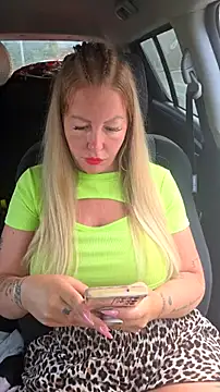 Jassy Foxy online show from 28, 6, 2026