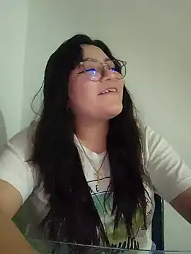 Sakura 0505 online show from 19, 2, 2025