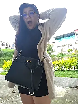 Sakura 0505 online show from 5, 3, 2025