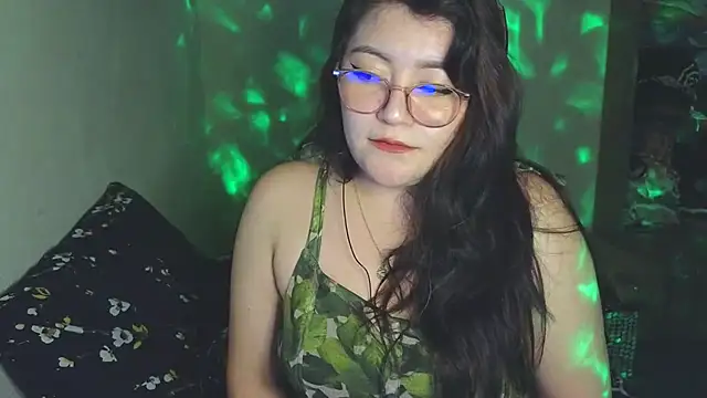 Sakura 0505 online show from 9, 3, 2025