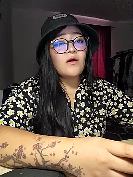 Sakura 0505 online show from 22, 11, 2025