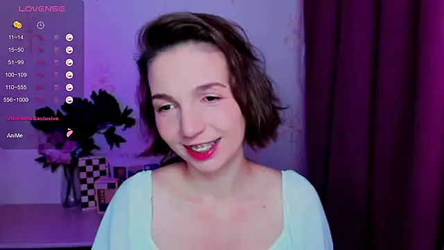 KindHazelHere  online show from 19, 7, 2026