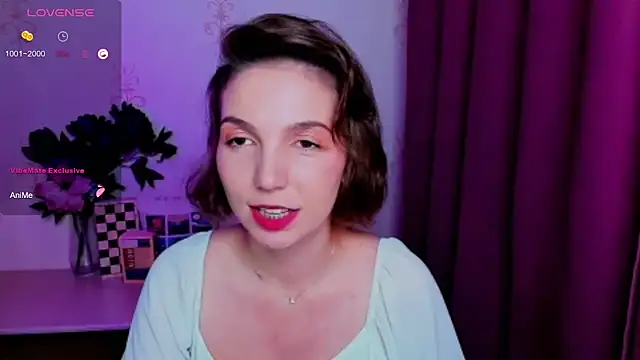 KindHazelHere  online show from 28, 7, 2026