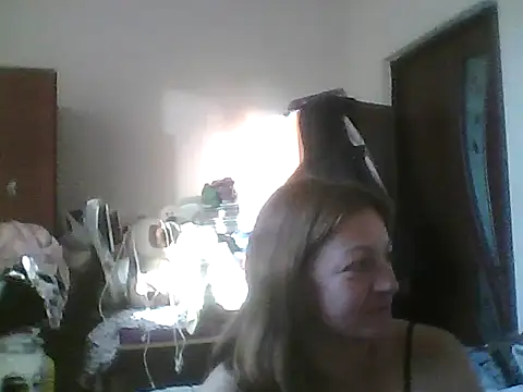 ShawnaAdams online show from 28, 7, 2026