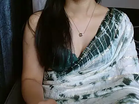 Snapshot of Divyani chatting on 15, 1, 2025 Divyani online show from 15, 1, 2025