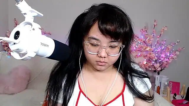 Moertomlly online show from 4, 8, 2026