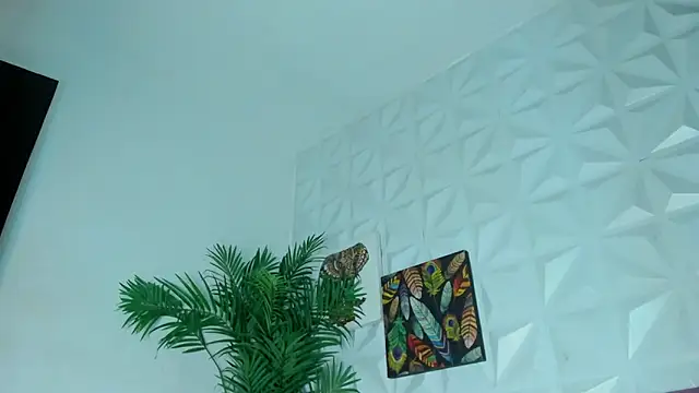 Hellen Sky online show from 1, 12, 2025