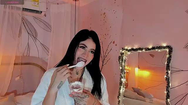 JESYSOZ23  online show from 18, 12, 2024