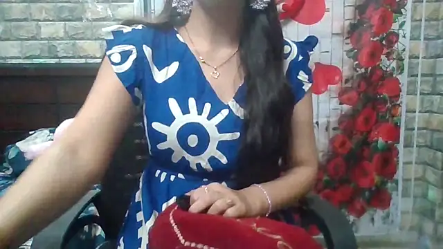 Sexy iknoor online show from 18, 3, 2026