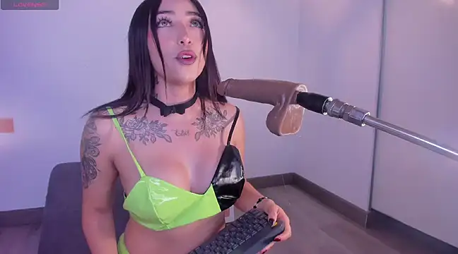 Snapshot of isa_red_hair chatting on 12, 1, 2025 isa red hair online show from 12, 1, 2025