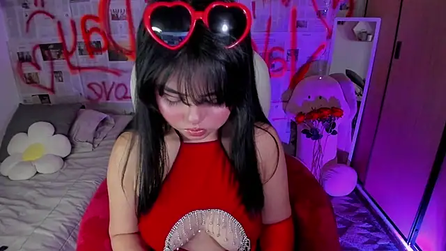 Snapshot of damn_that_booty chatting on 14, 2, 2025 damn that booty online show from 14, 2, 2025