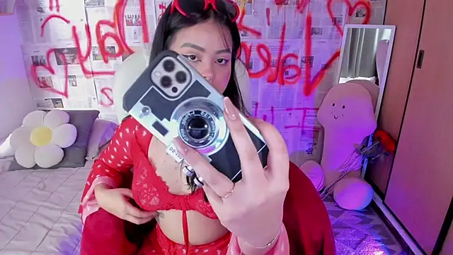 Snapshot of damn_that_booty chatting on 16, 2, 2025 damn that booty online show from 16, 2, 2025