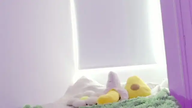 damn that booty online show from 5, 7, 2026