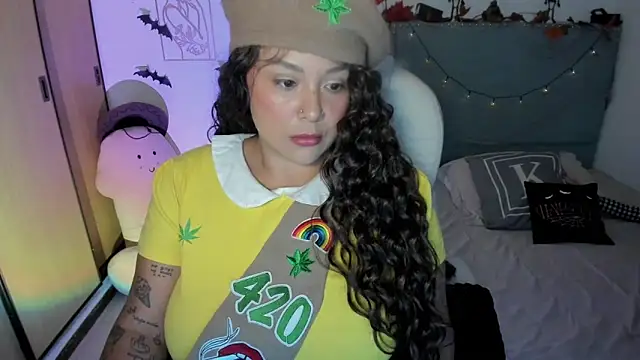 bigbooty-30 online show from 28, 10, 2025